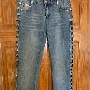 Juniors jeans